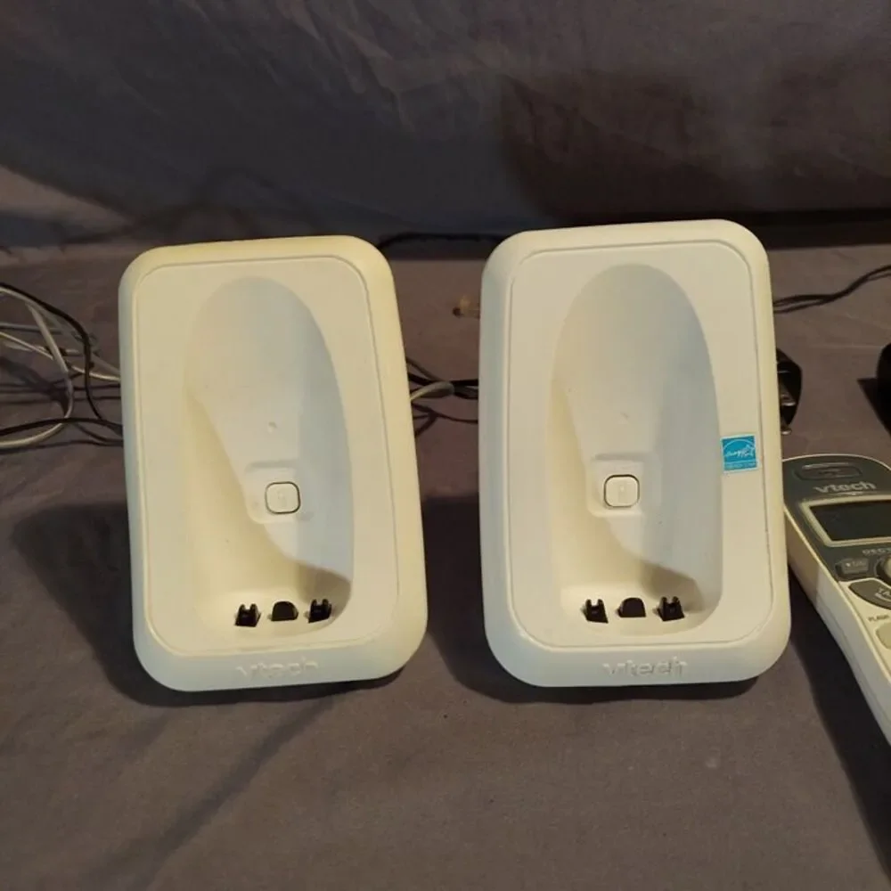VTech CS6114 DECT 6.0 Digital Cordless Phones with Caller ID/Call Waiting